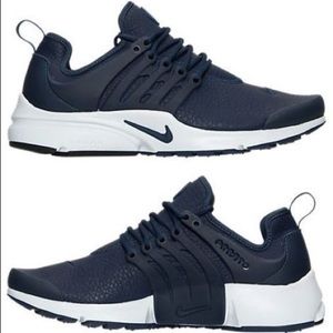 Midnight Navy Nike Presto